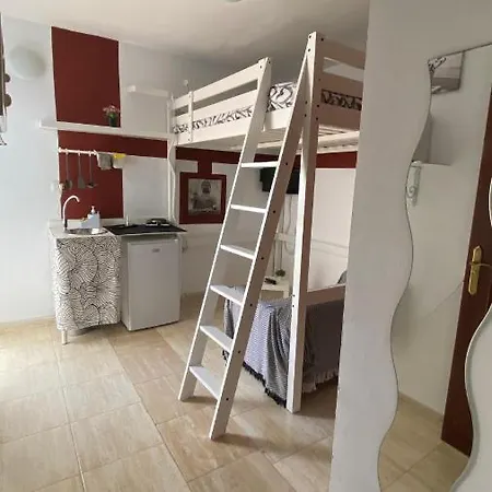 Mini House Nane Плайя-Онда